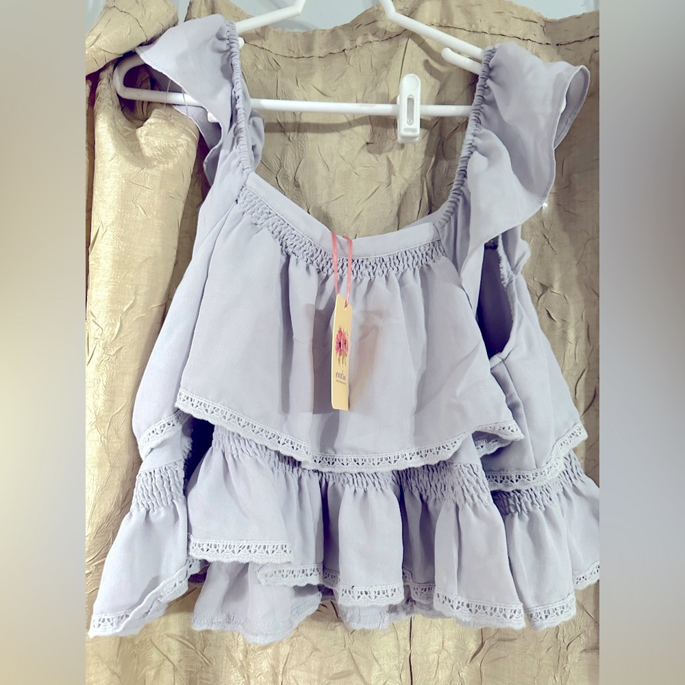 NWT Entro Large Ruffle Crop Sleeveless Shirt